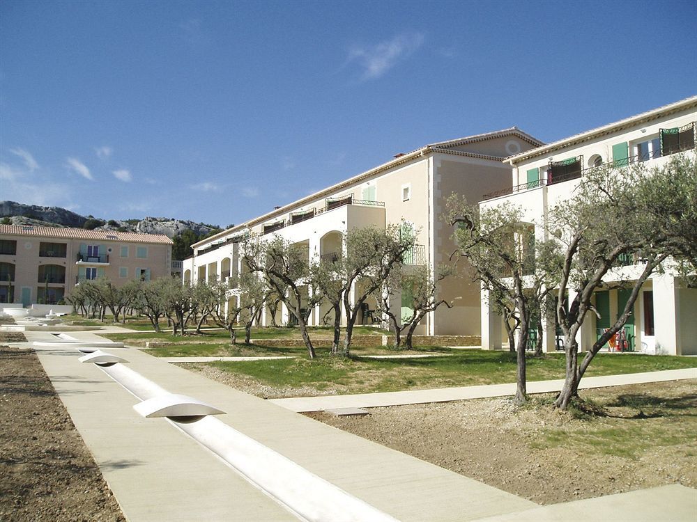Lagrange Vacances Le Domaine De Bourgeac Paradou Ngoại thất bức ảnh