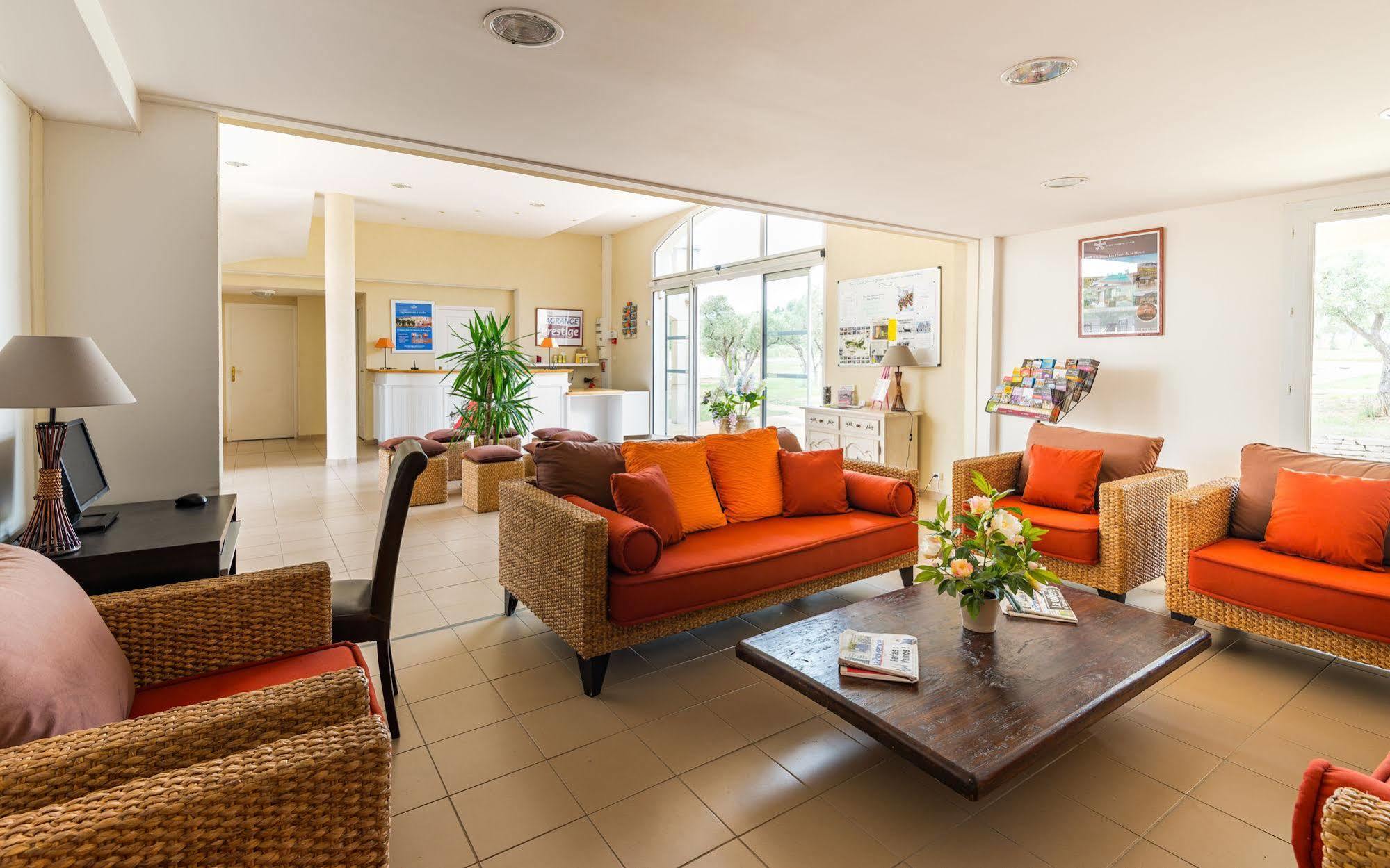 Lagrange Vacances Le Domaine De Bourgeac Paradou Ngoại thất bức ảnh