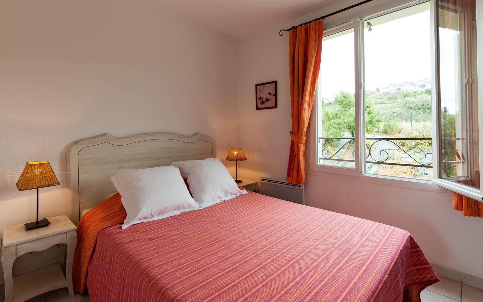Lagrange Vacances Le Domaine De Bourgeac Paradou Ngoại thất bức ảnh